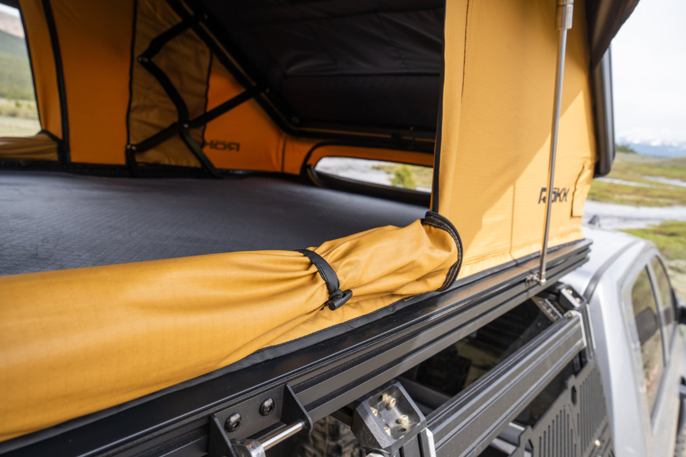 ÖVRLNDR 2P ROOF TOP TENT – ROKK Overland
