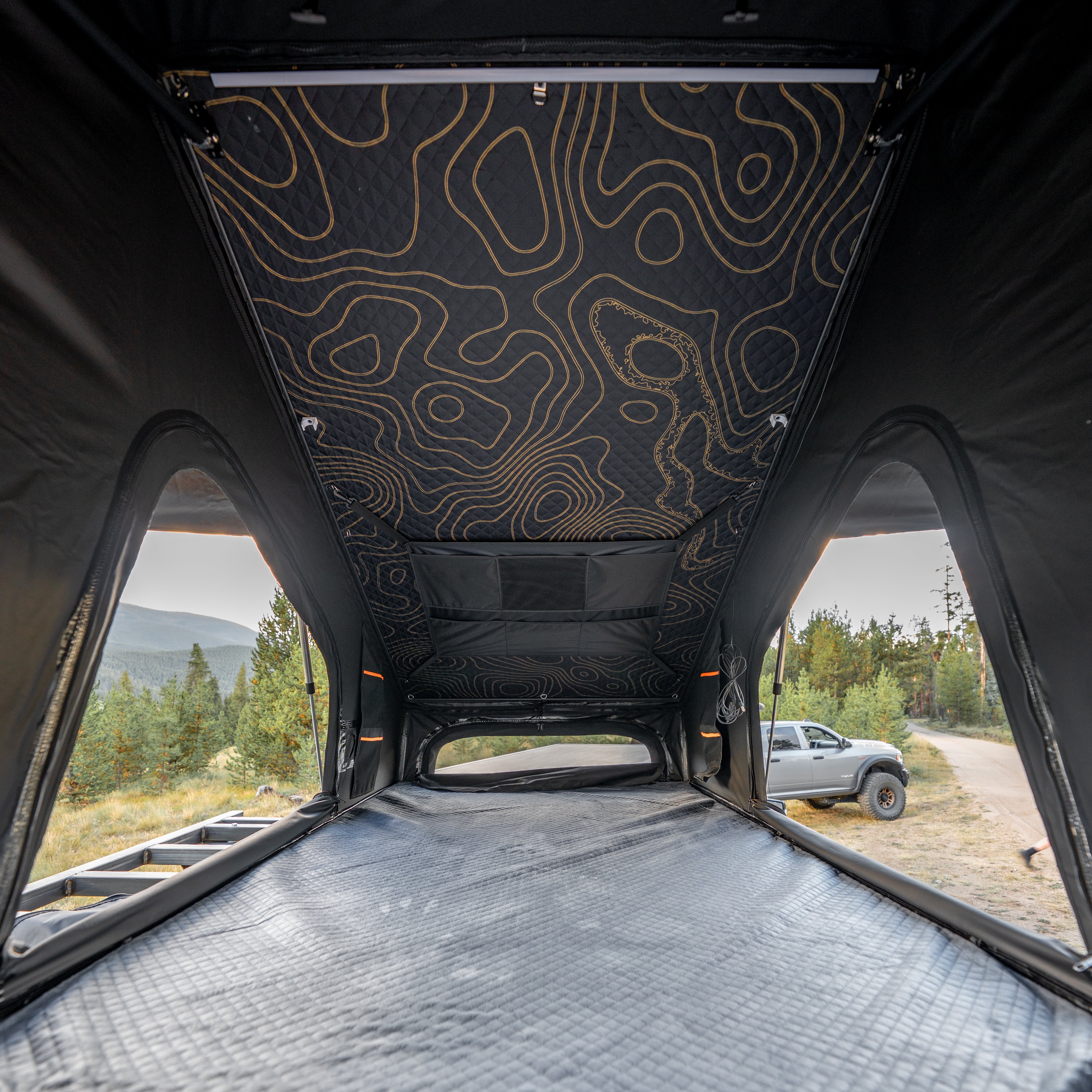 The ÖVRLNDR 2P Rooftop Tent (Black)